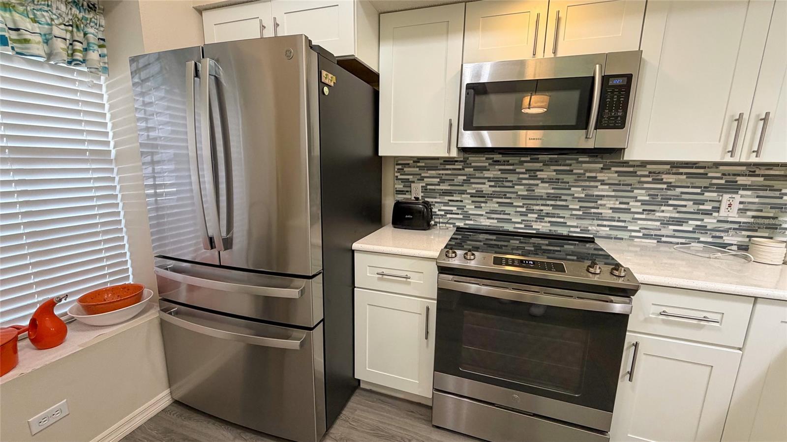 Image 12 of 61 For 10604 Millriver Drive