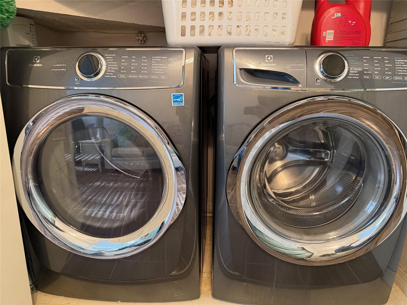 Image 25 of 61 For 10604 Millriver Drive