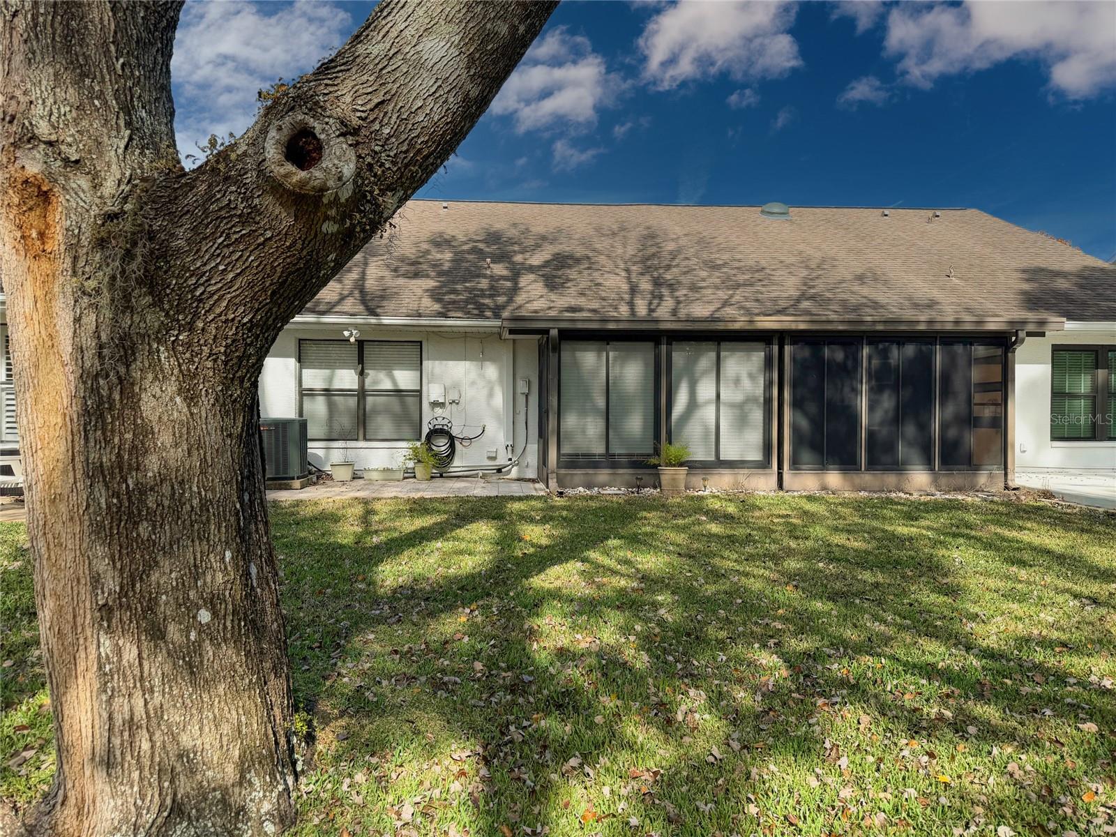 Image 26 of 61 For 10604 Millriver Drive