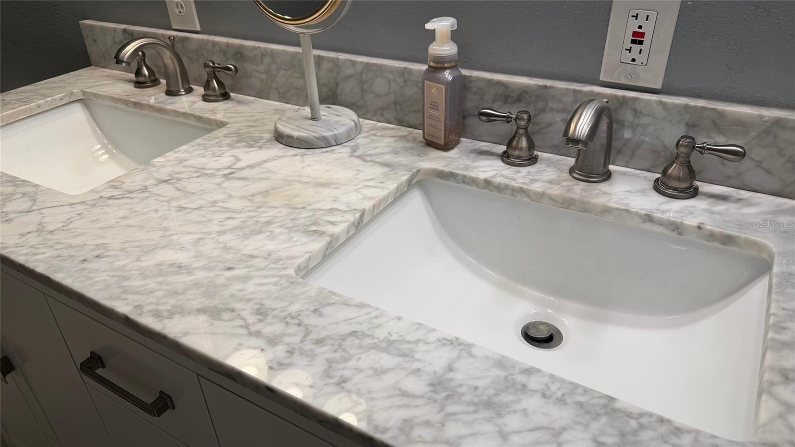 Image 36 of 61 For 10604 Millriver Drive