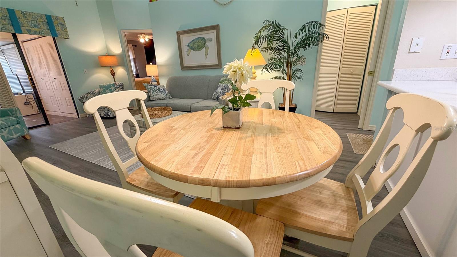 Image 6 of 61 For 10604 Millriver Drive