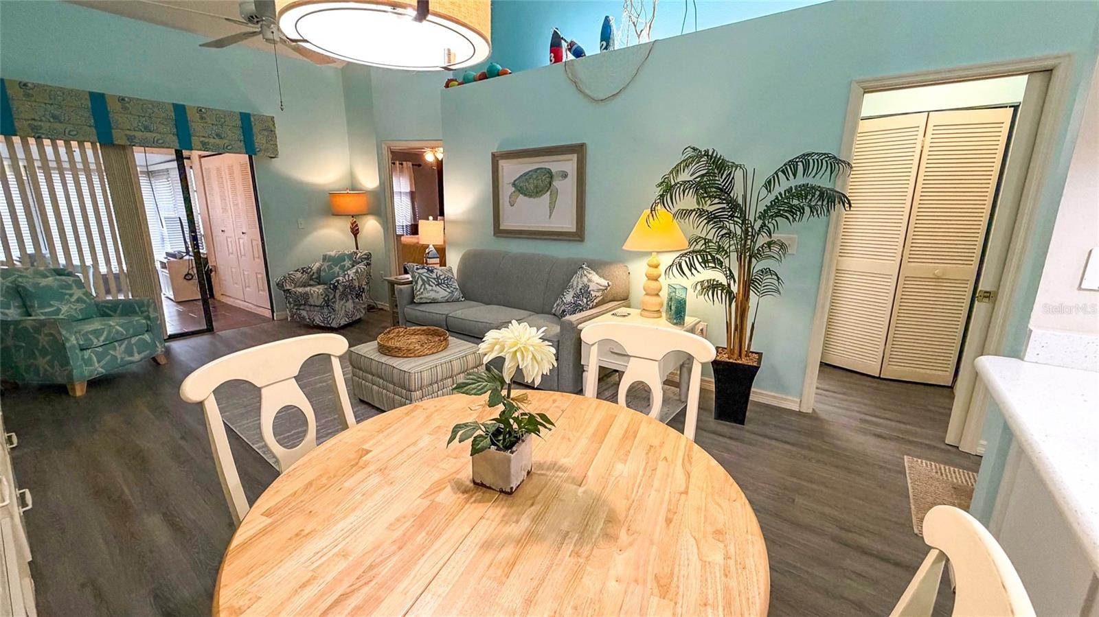 Image 8 of 61 For 10604 Millriver Drive