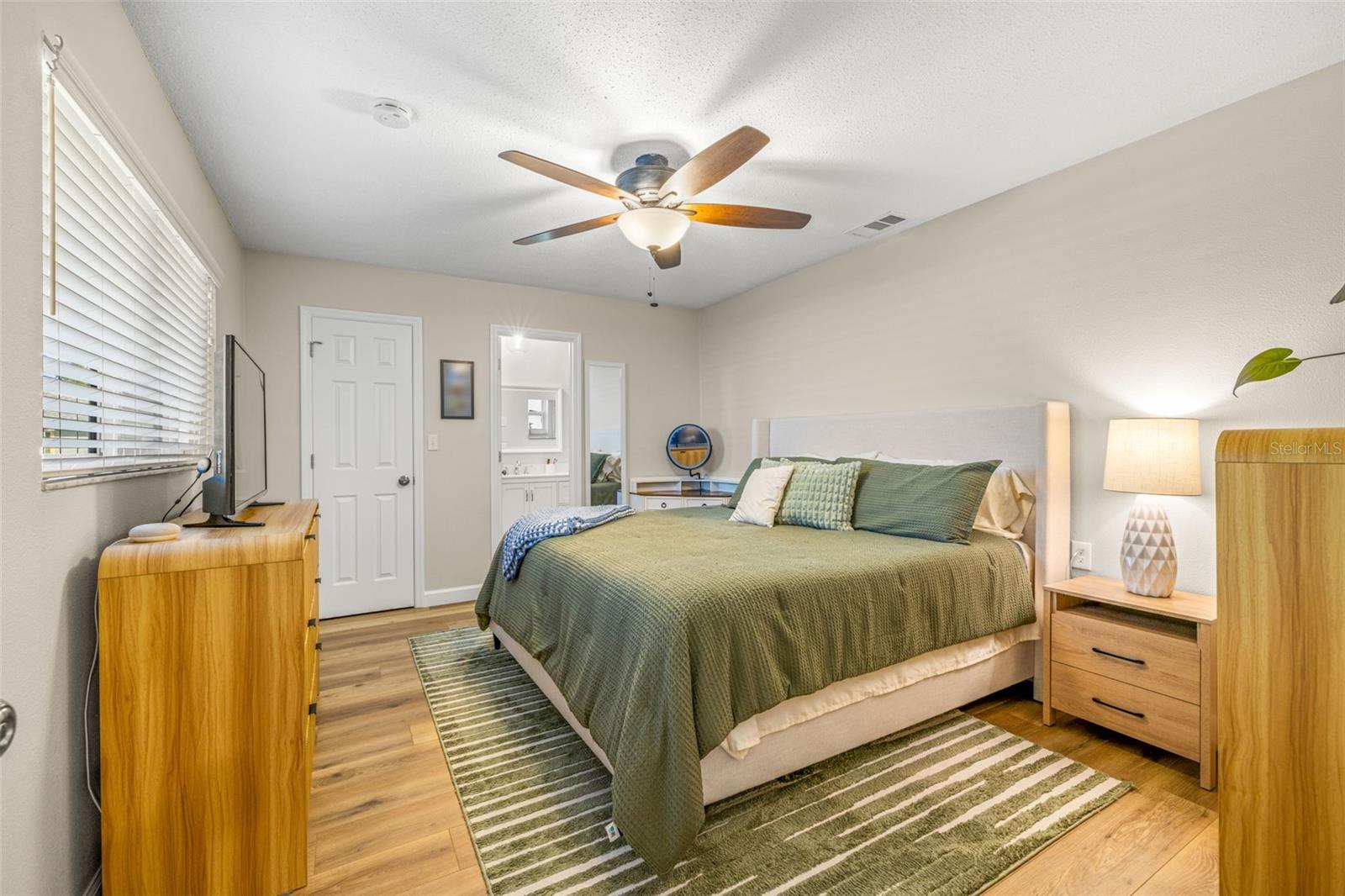 Image 14 of 28 For 314 Circle Drive