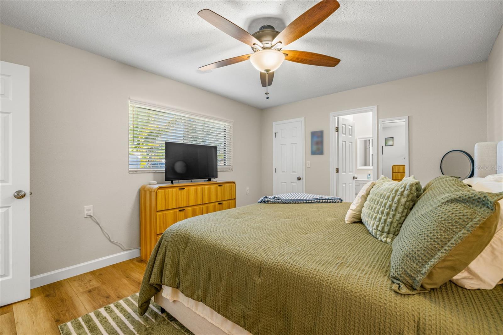 Image 15 of 28 For 314 Circle Drive