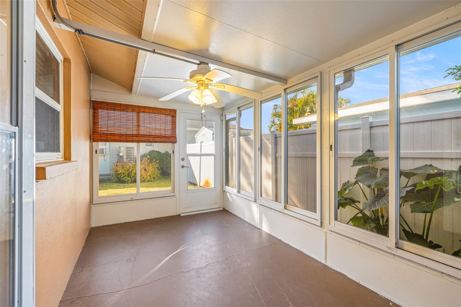 Image 21 of 28 For 314 Circle Drive