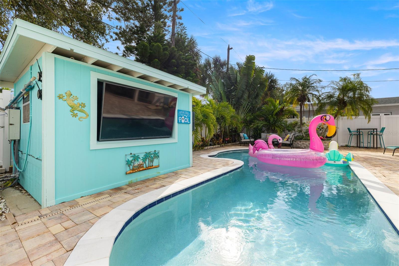 Image 32 of 47 For 1211 Bay Pine Boulevard