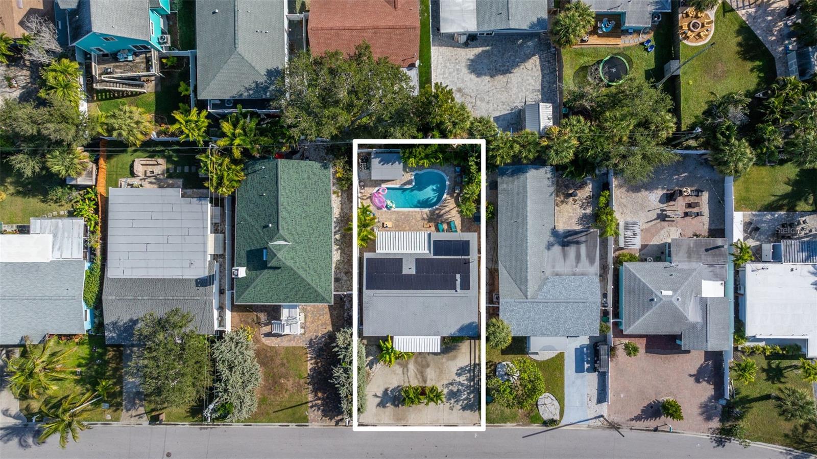 Image 43 of 47 For 1211 Bay Pine Boulevard