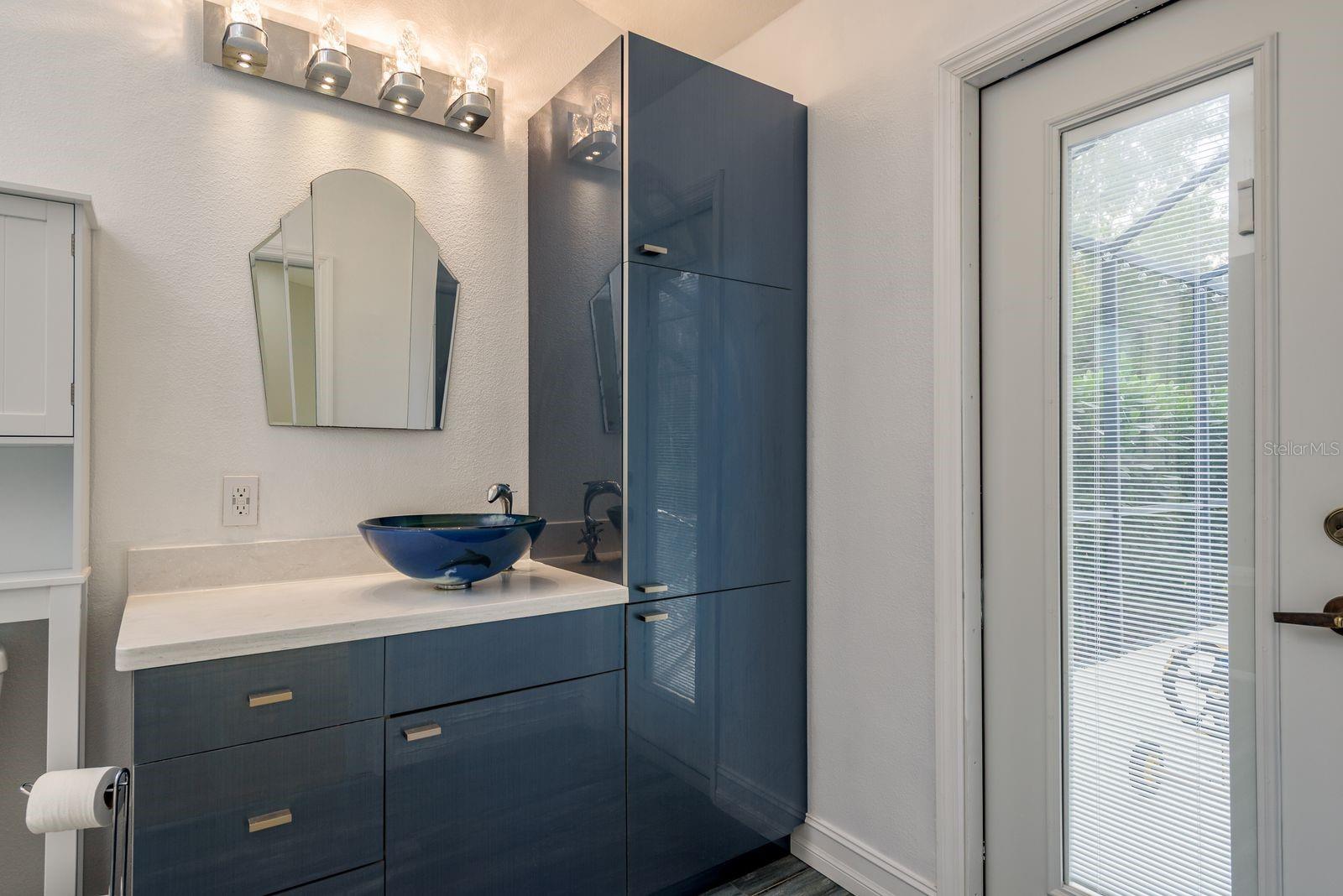 Image 19 of 50 For 5590 Greyston Street