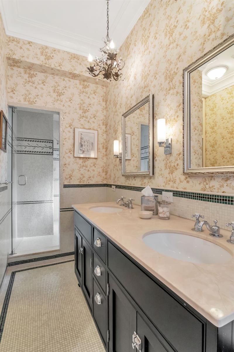 Image 15 of 29 For 713 Delaware Avenue