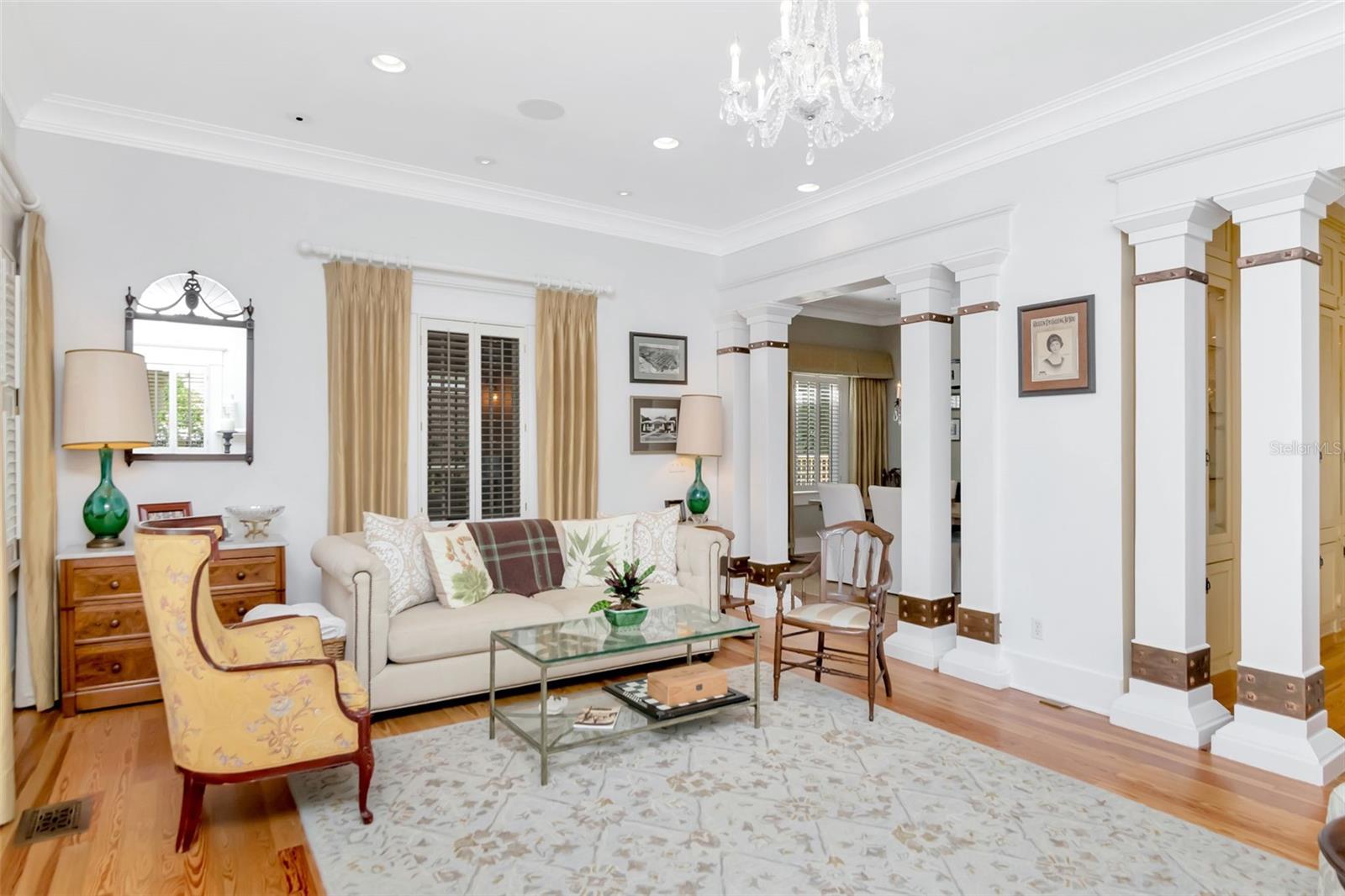 Image 5 of 29 For 713 Delaware Avenue