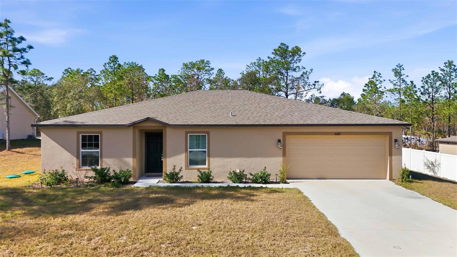 Details for 16287 Little Auk Road, WEEKI WACHEE, FL 34614