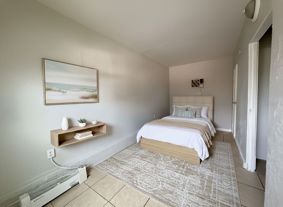 Image 7 of 8 For 900 40th Street S