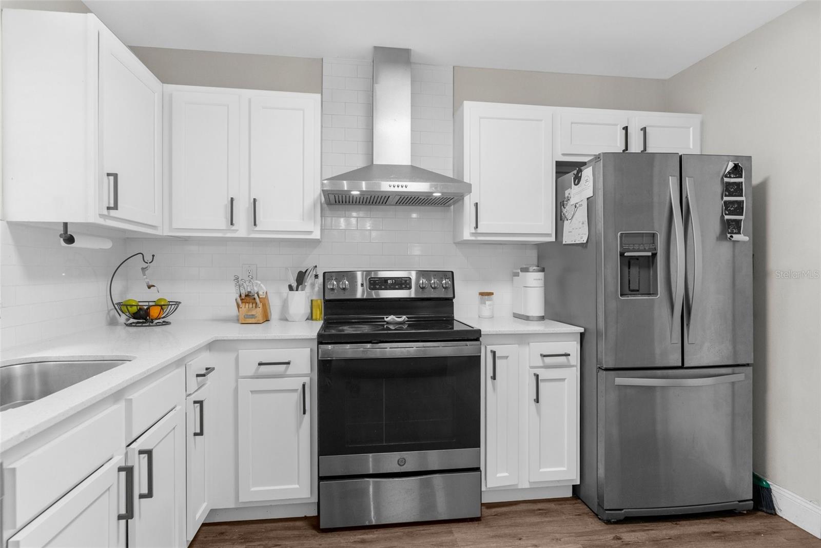 Image 10 of 24 For 4666 Kirkland Avenue