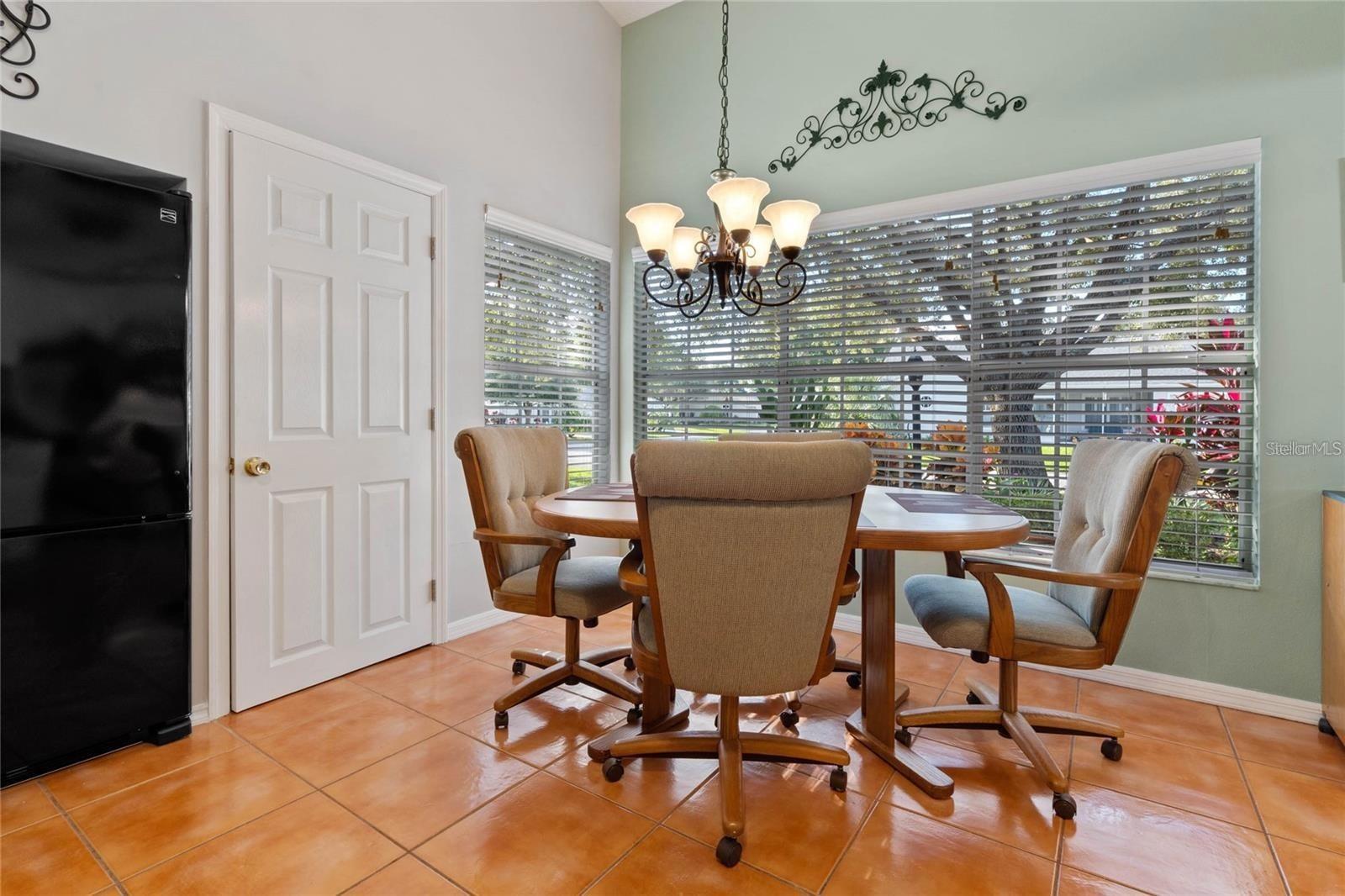 Image 15 of 24 For 25300 Hibiscus Street