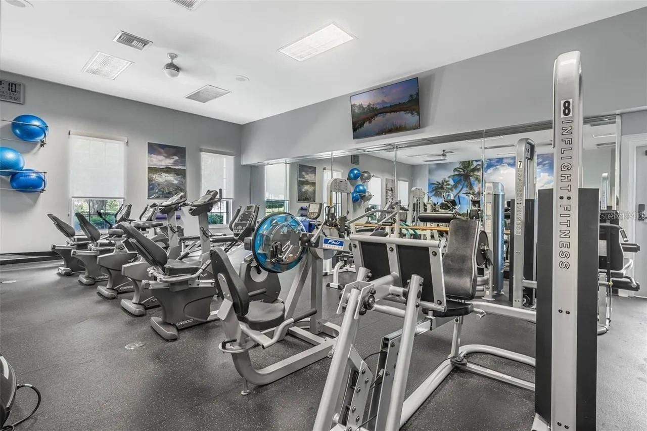 Image 22 of 24 For 25300 Hibiscus Street