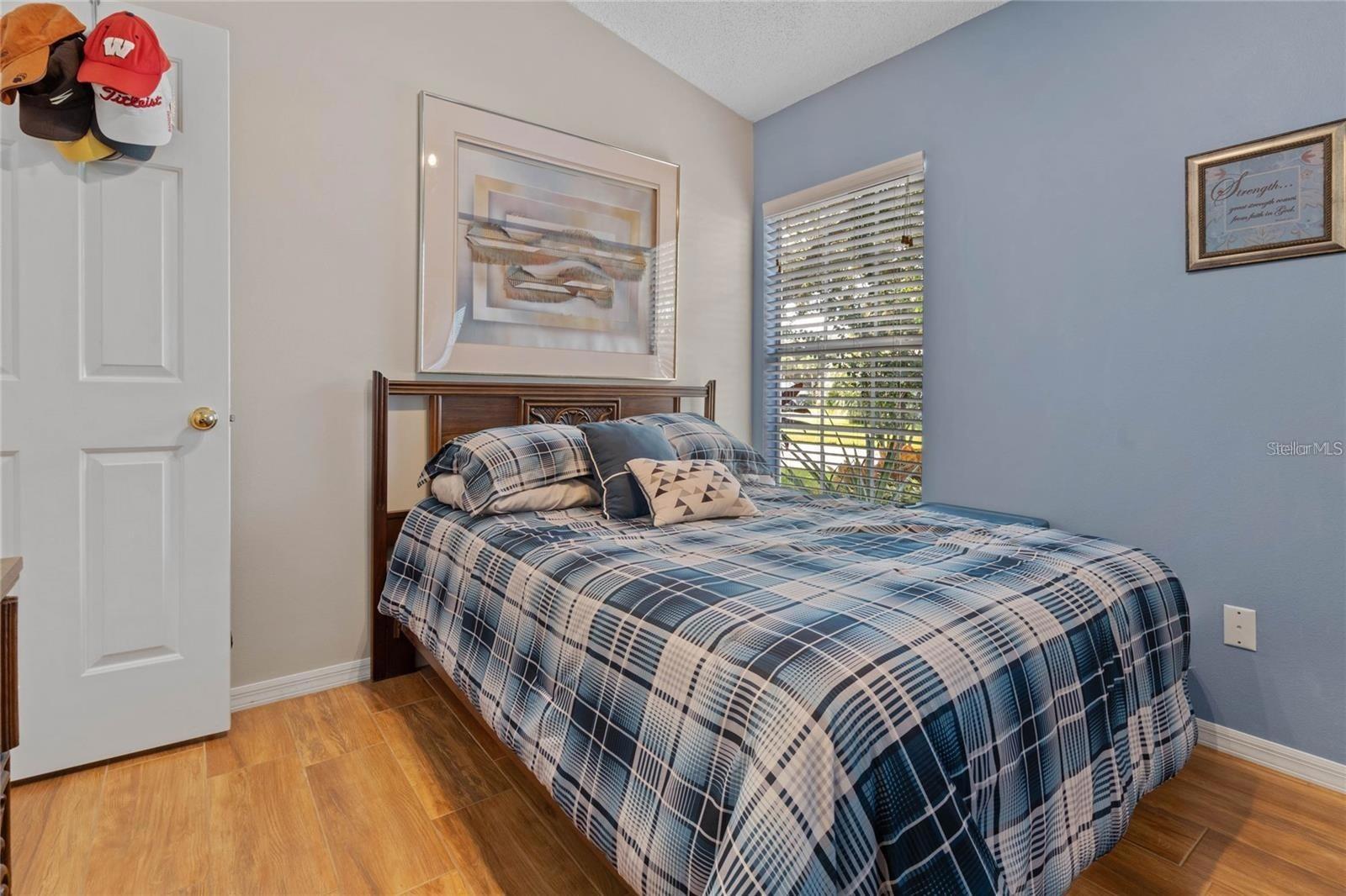 Image 7 of 24 For 25300 Hibiscus Street