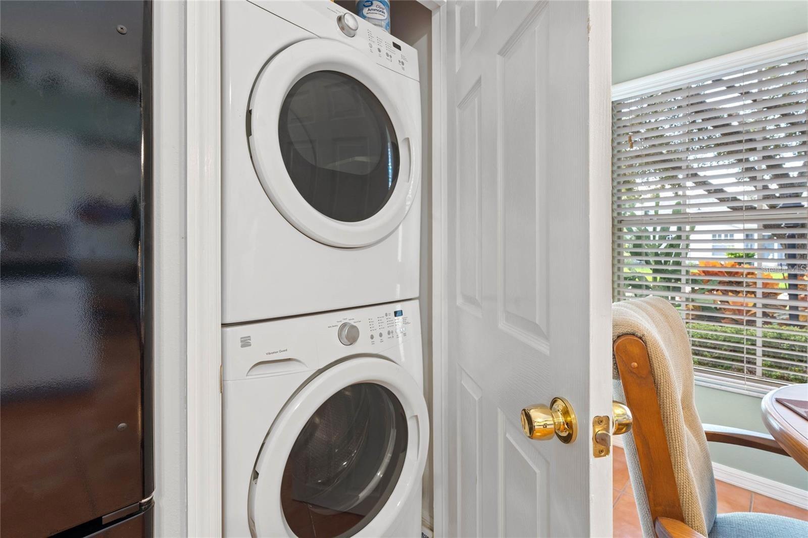 Image 8 of 24 For 25300 Hibiscus Street