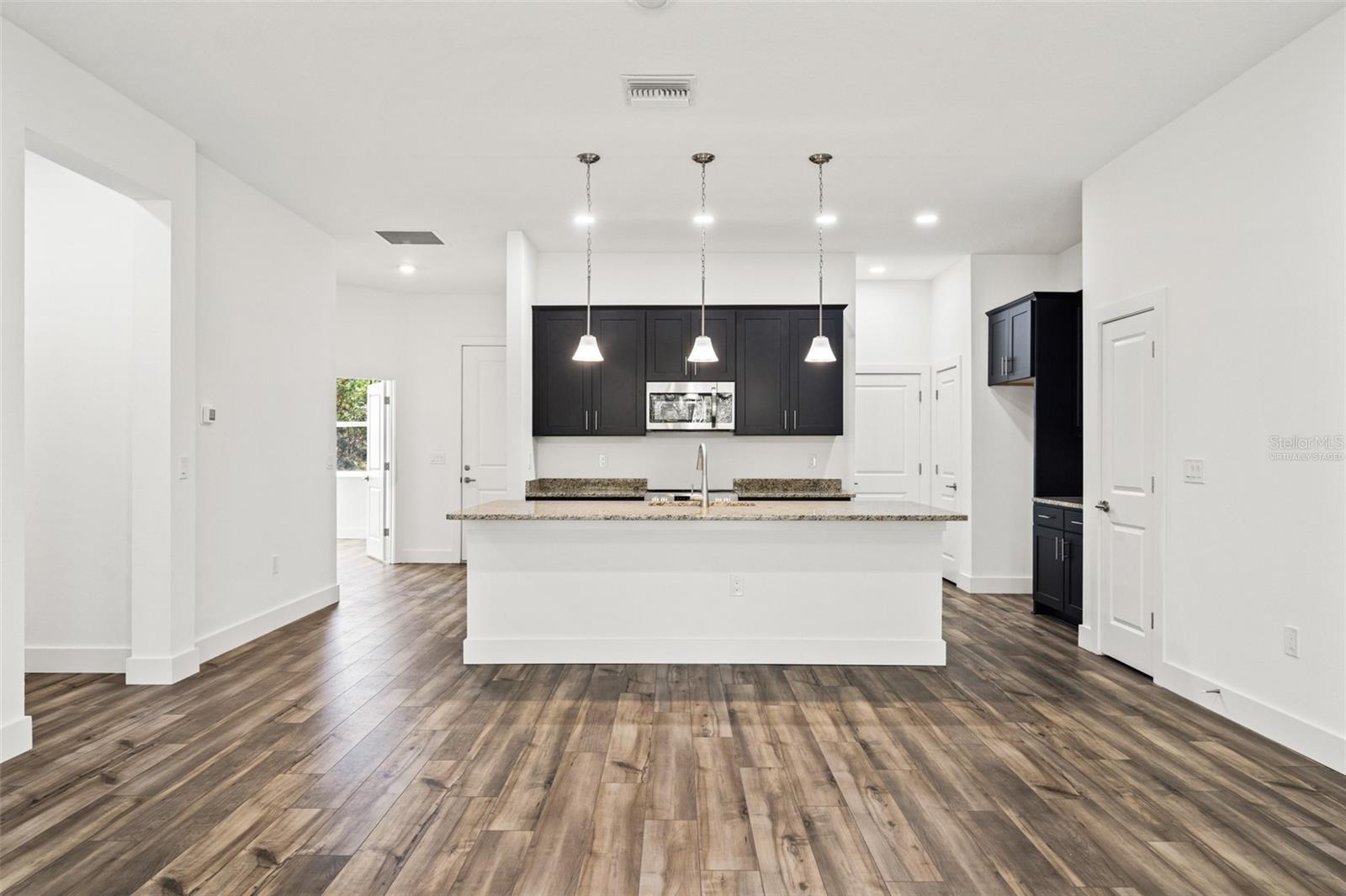 Image 24 of 50 For 15171 Pomp Parkway