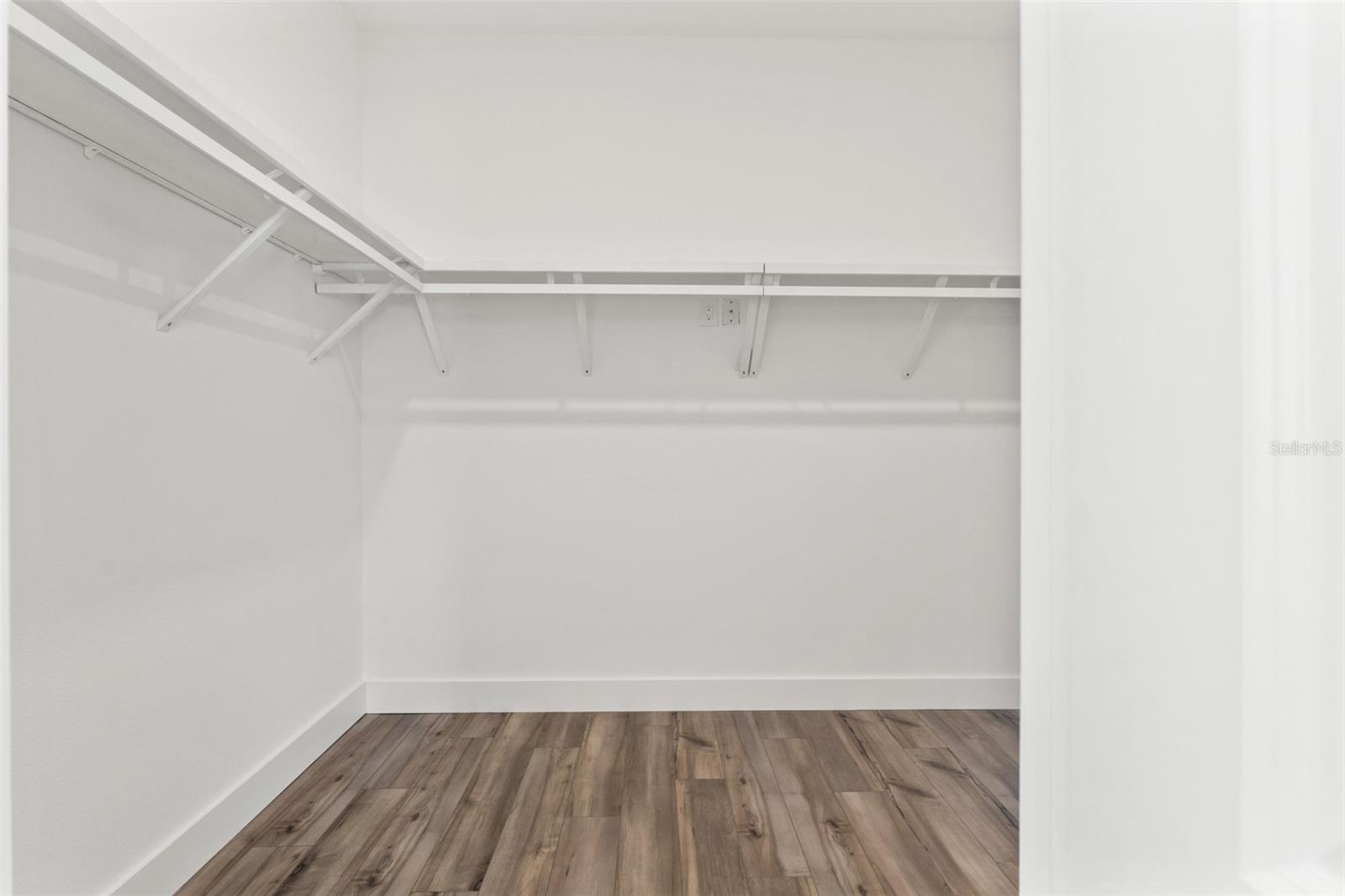 Image 35 of 50 For 15171 Pomp Parkway