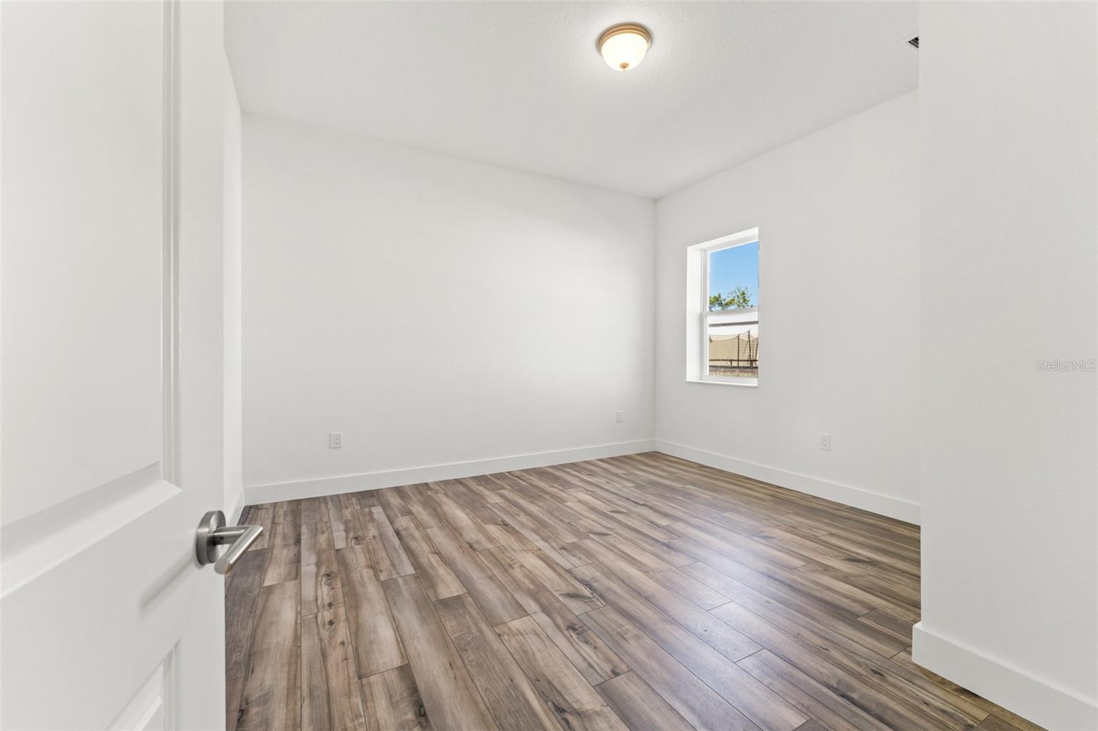 Image 40 of 50 For 15171 Pomp Parkway