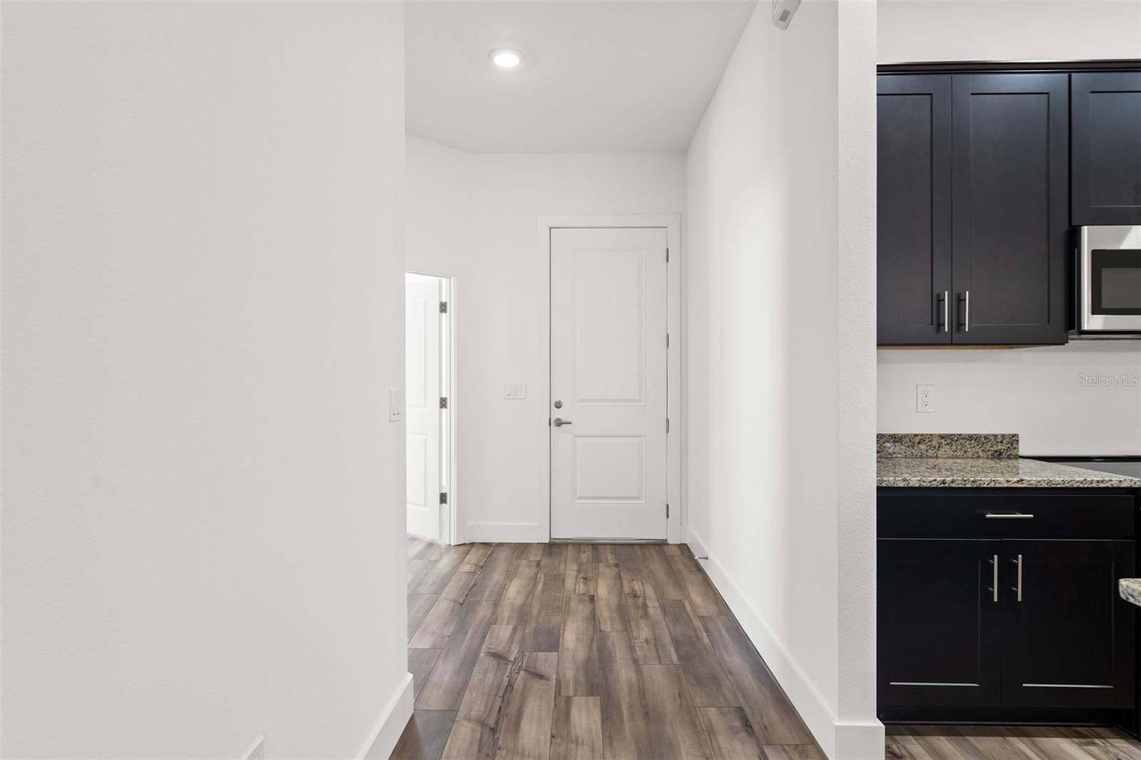 Image 6 of 50 For 15171 Pomp Parkway