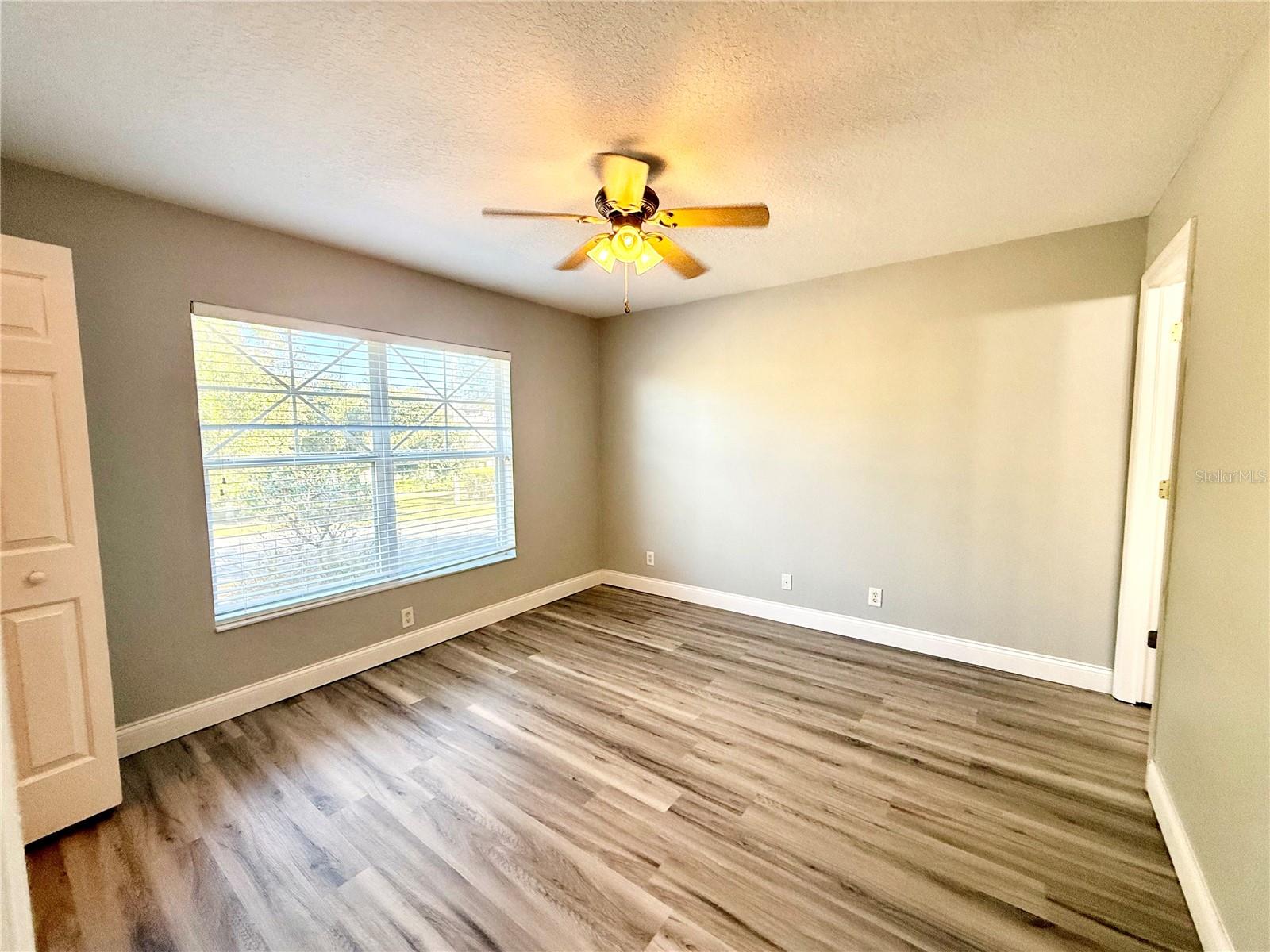 Image 15 of 25 For 9604 Charlesberg Drive