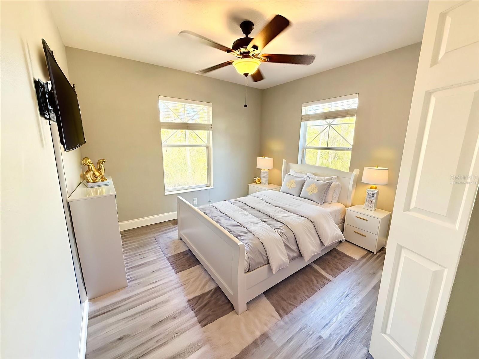 Image 19 of 25 For 9604 Charlesberg Drive