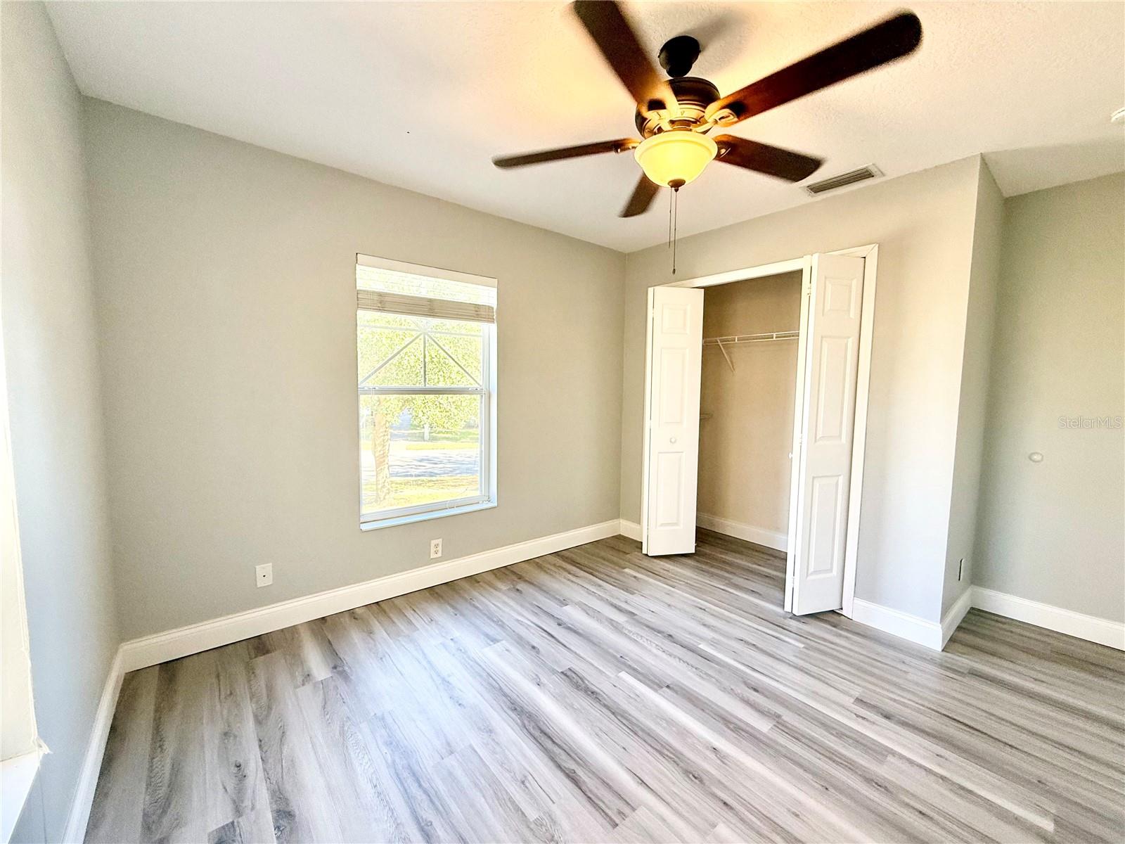 Image 21 of 25 For 9604 Charlesberg Drive