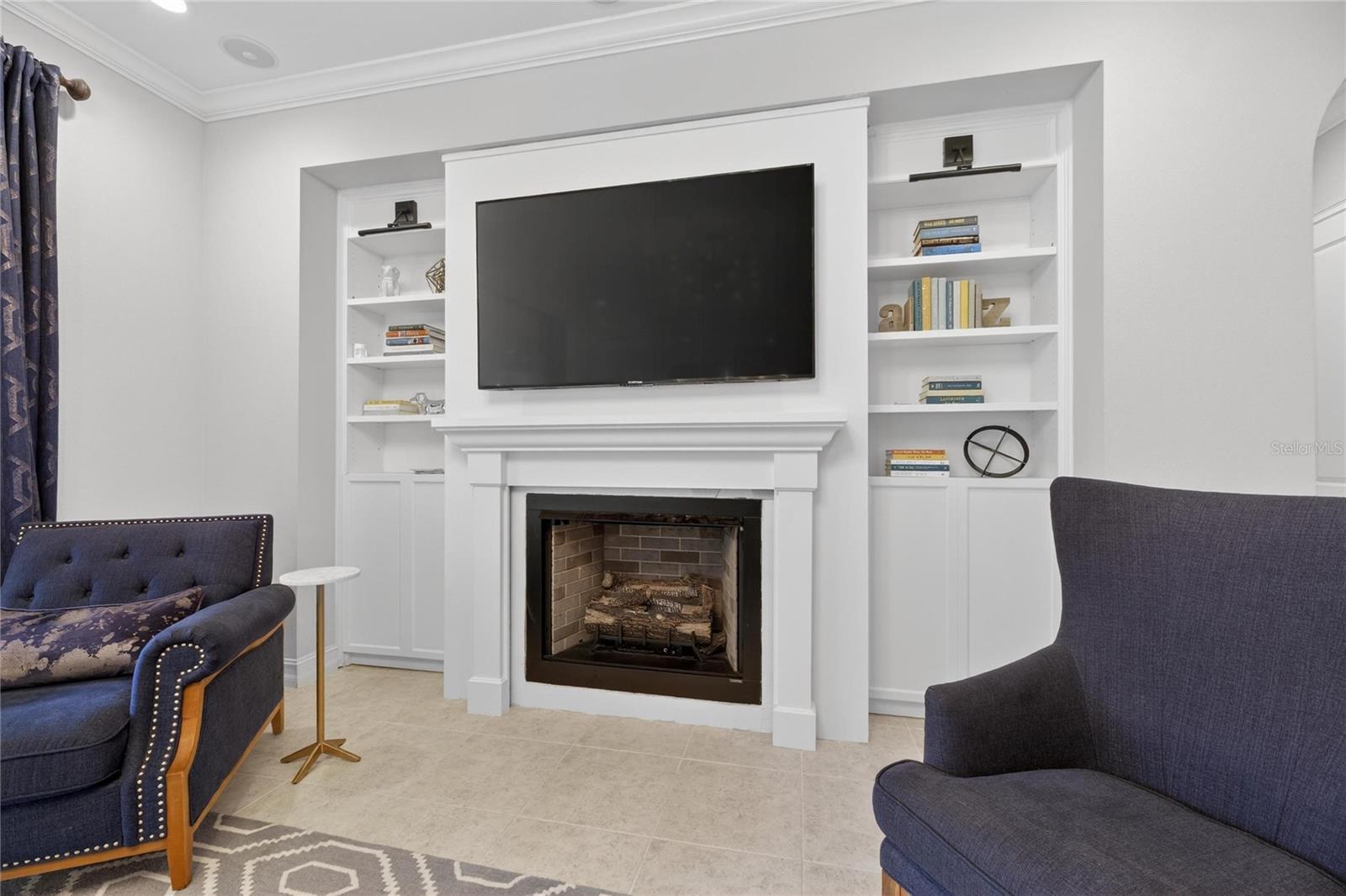 Image 14 of 49 For 18233 Leafmore Street