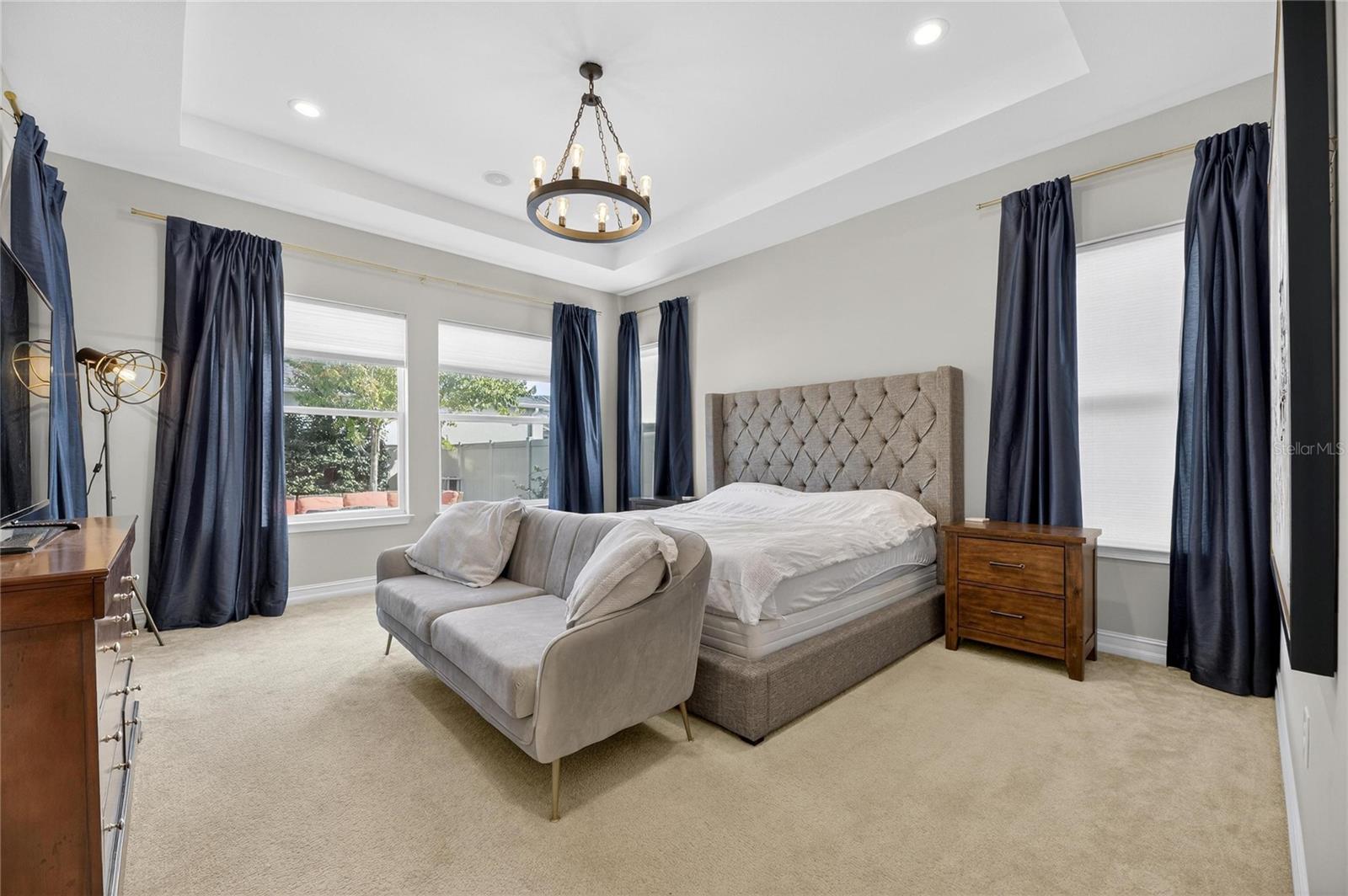 Image 21 of 49 For 18233 Leafmore Street