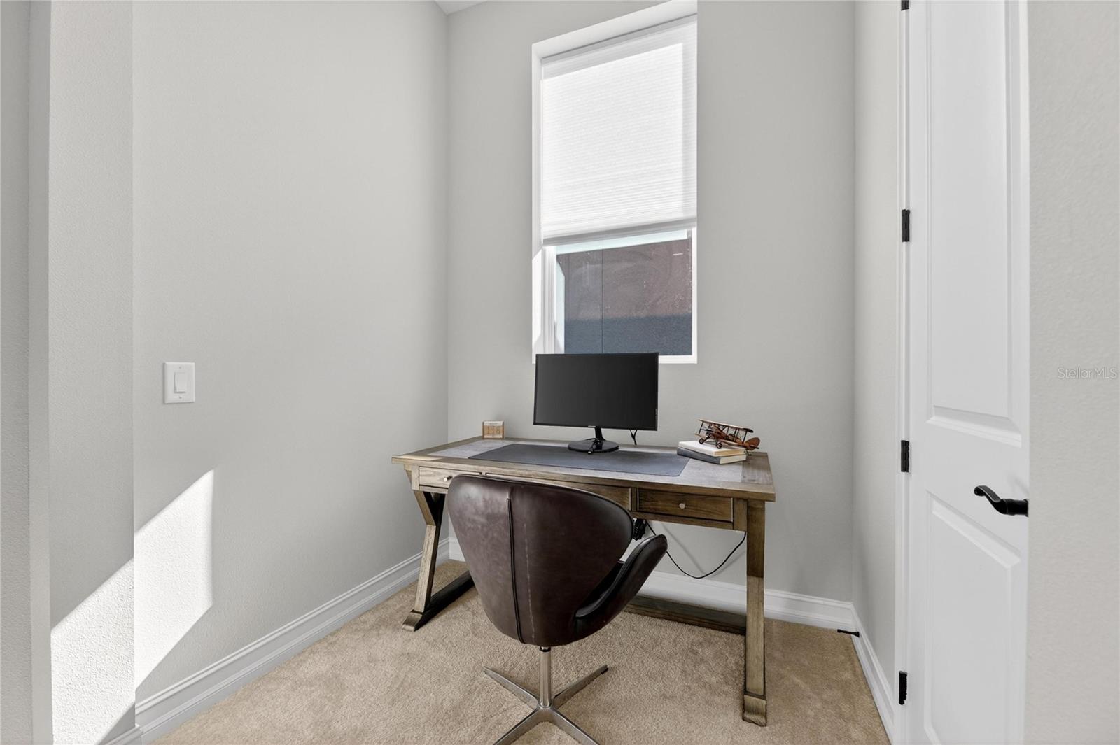 Image 26 of 49 For 18233 Leafmore Street