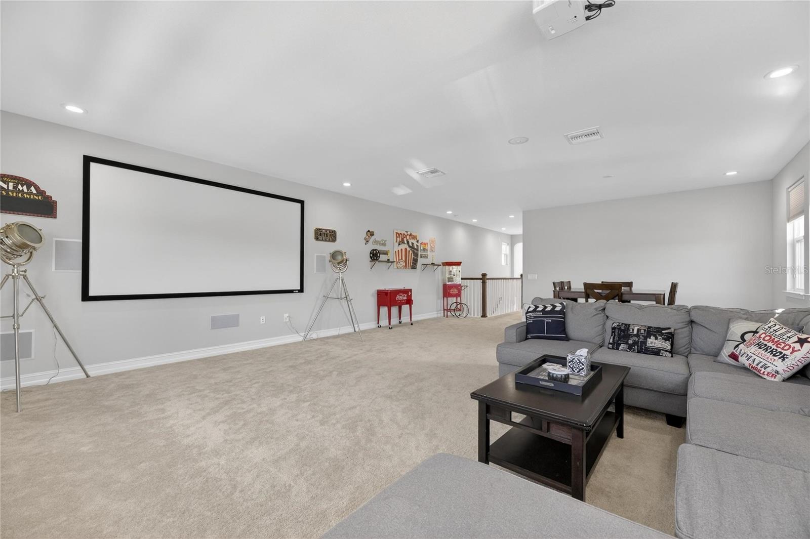 Image 27 of 49 For 18233 Leafmore Street