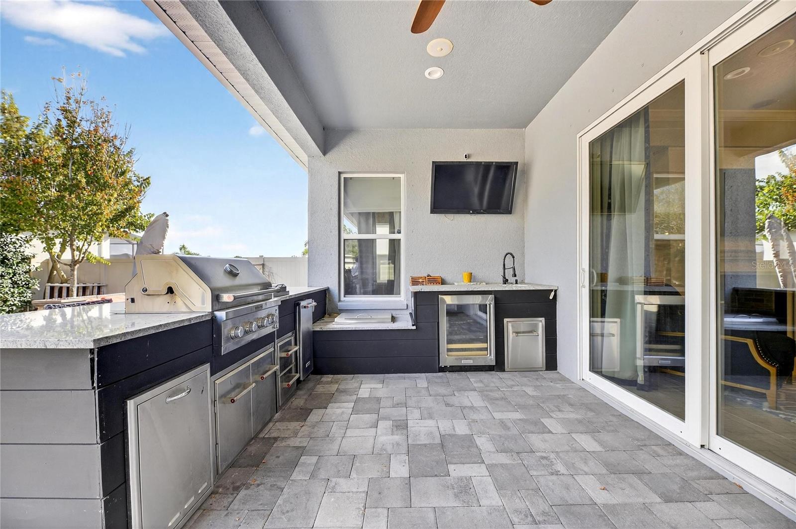 Image 36 of 49 For 18233 Leafmore Street