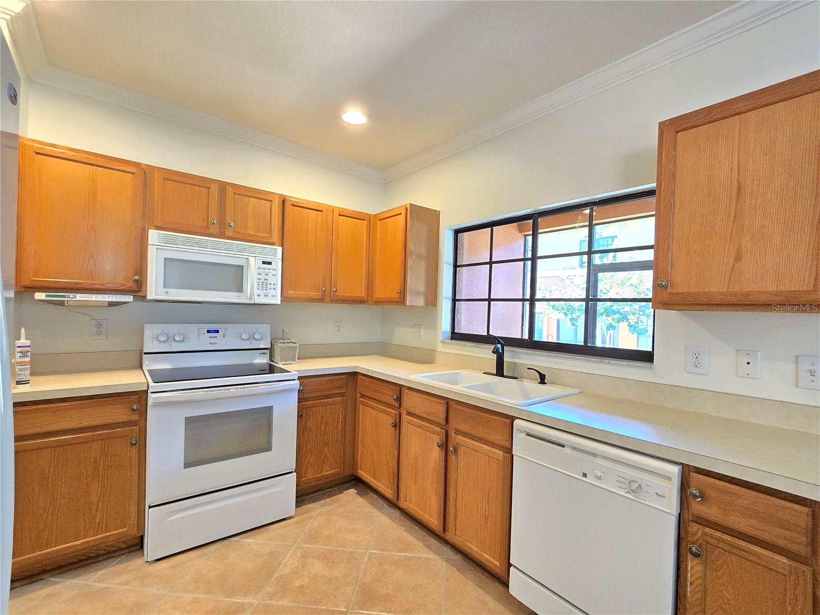 Image 19 of 46 For 1045 Blackwater Drive