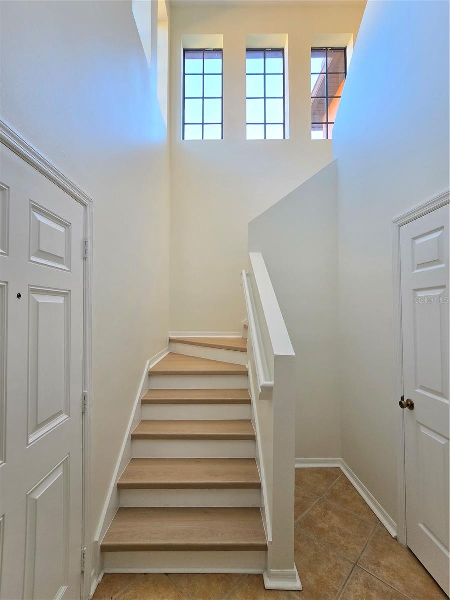 Image 21 of 46 For 1045 Blackwater Drive