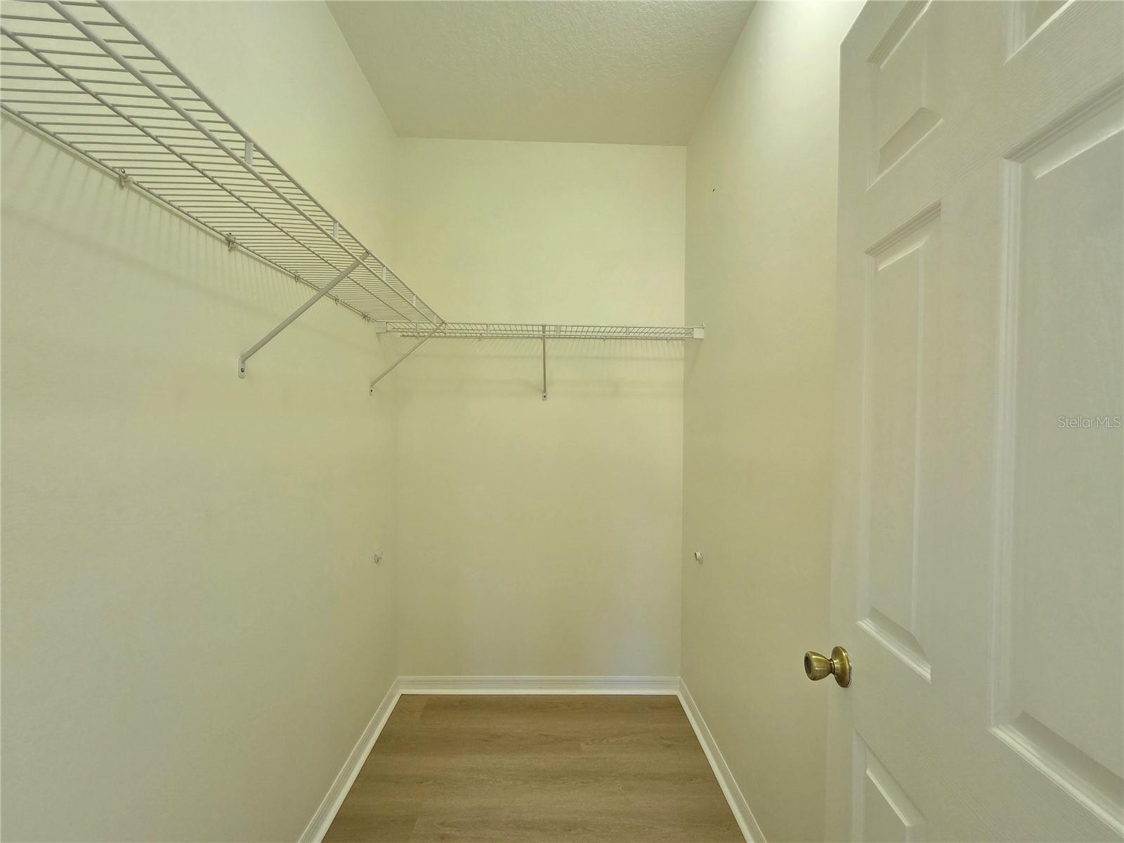 Image 24 of 46 For 1045 Blackwater Drive