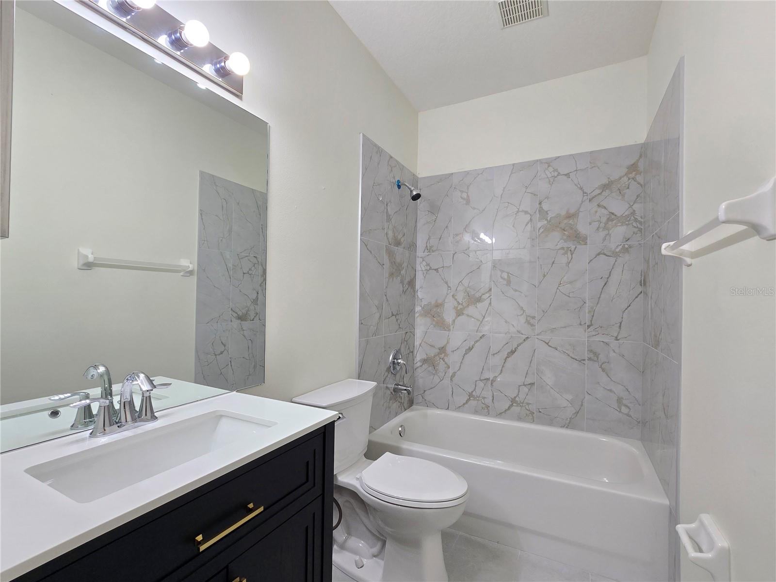 Image 36 of 46 For 1045 Blackwater Drive