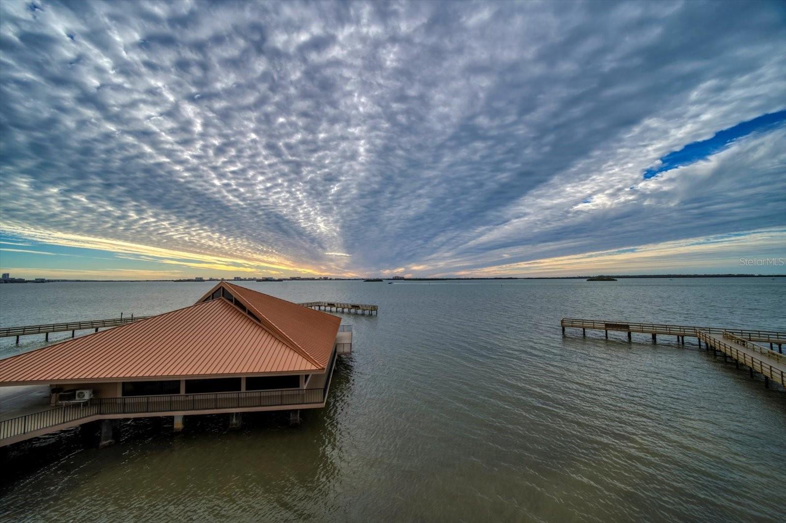 Image 32 of 55 For 634 Edgewater Drive 444