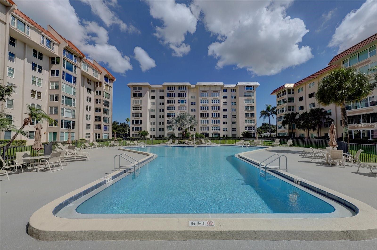 Image 46 of 55 For 634 Edgewater Drive 444