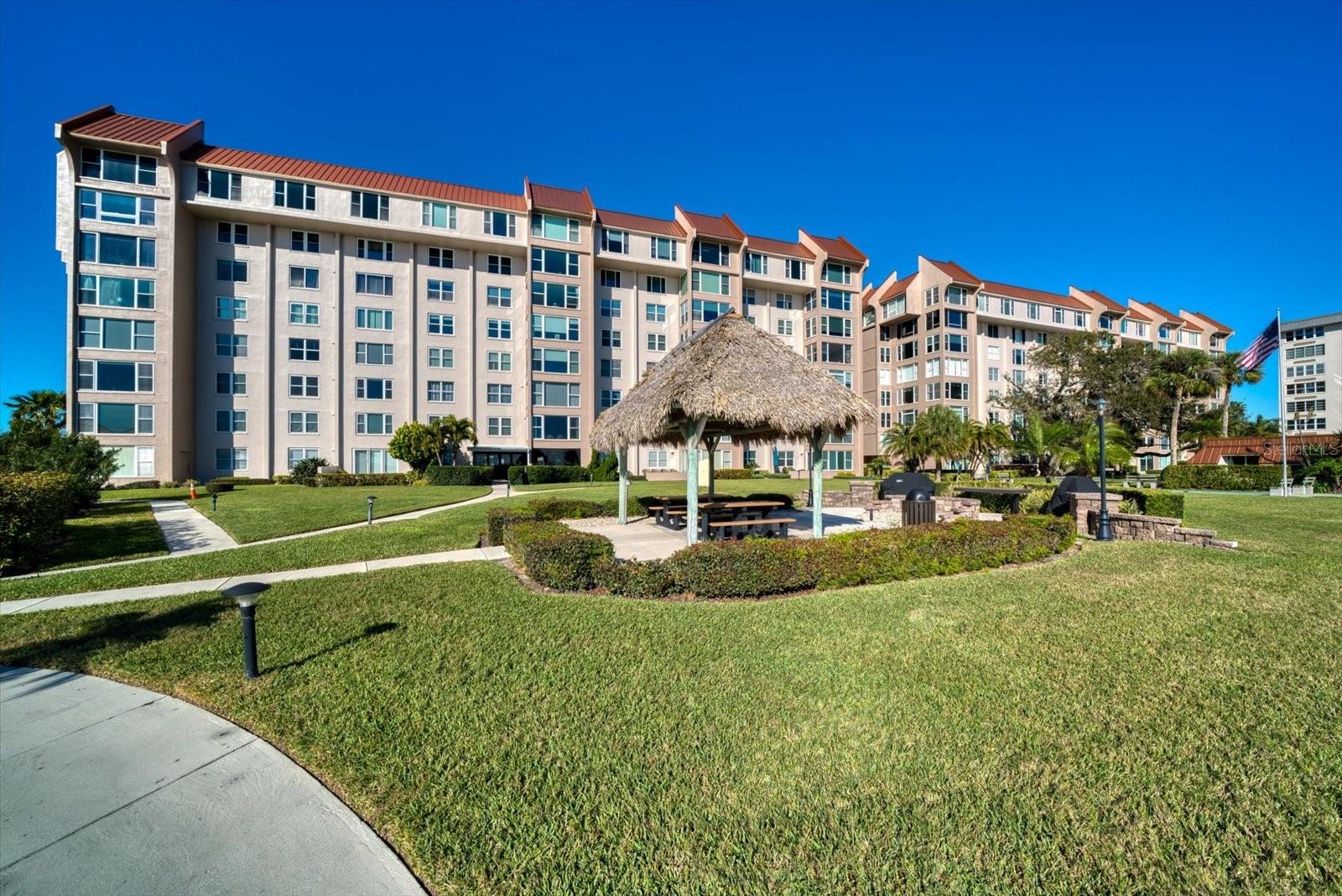 Image 50 of 55 For 634 Edgewater Drive 444