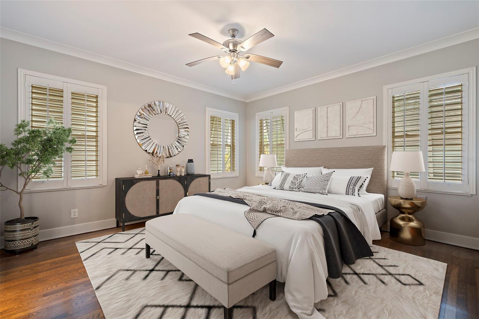 Image 10 of 54 For 106 25th Avenue Ne