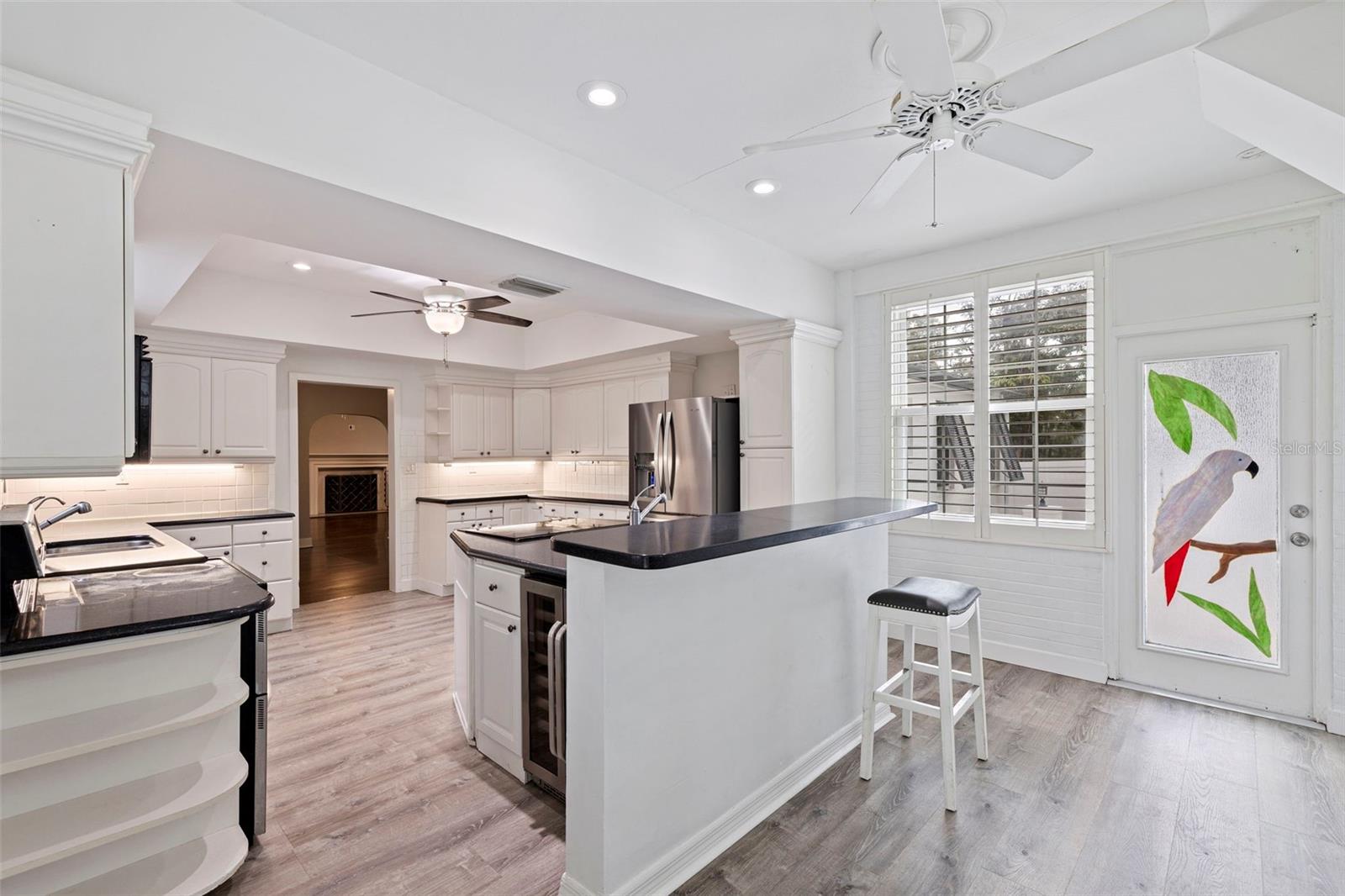 Image 23 of 54 For 106 25th Avenue Ne