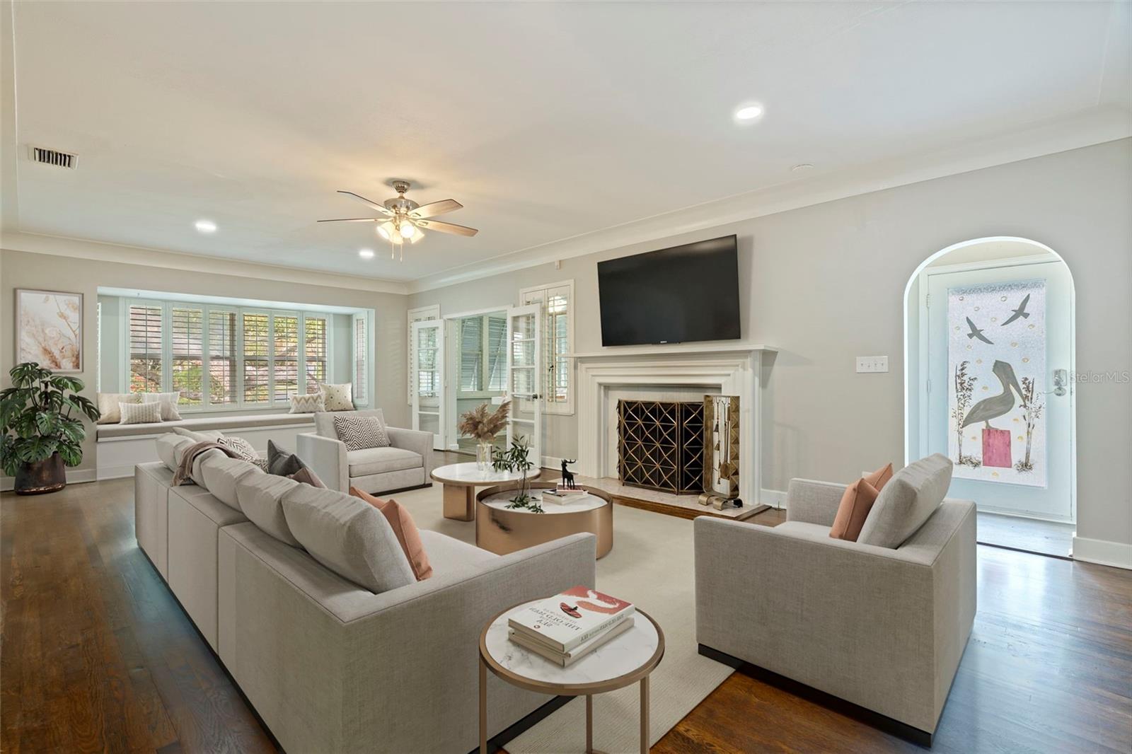 Image 7 of 54 For 106 25th Avenue Ne