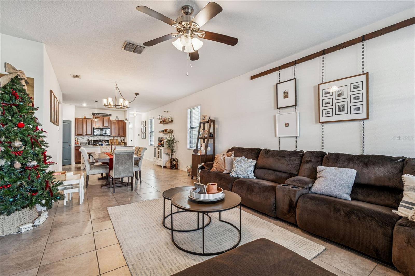 Image 14 of 31 For 21447 Starry Eyes Way