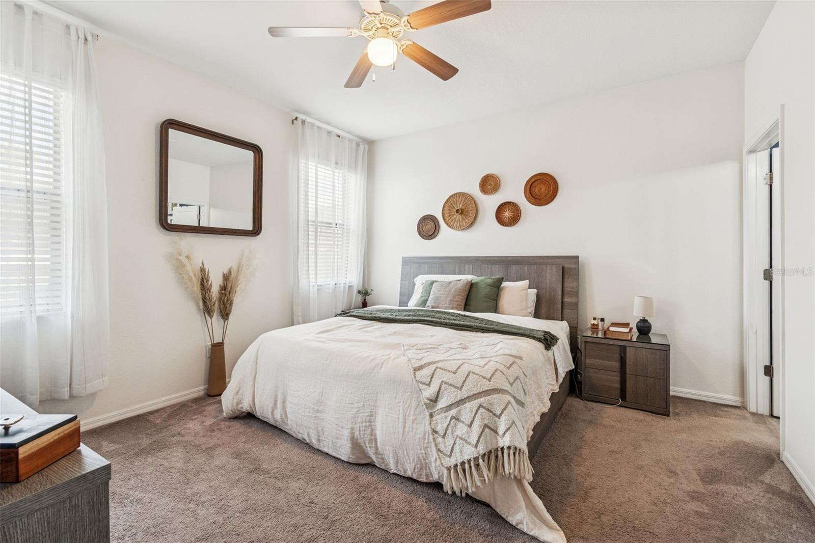 Image 18 of 31 For 21447 Starry Eyes Way