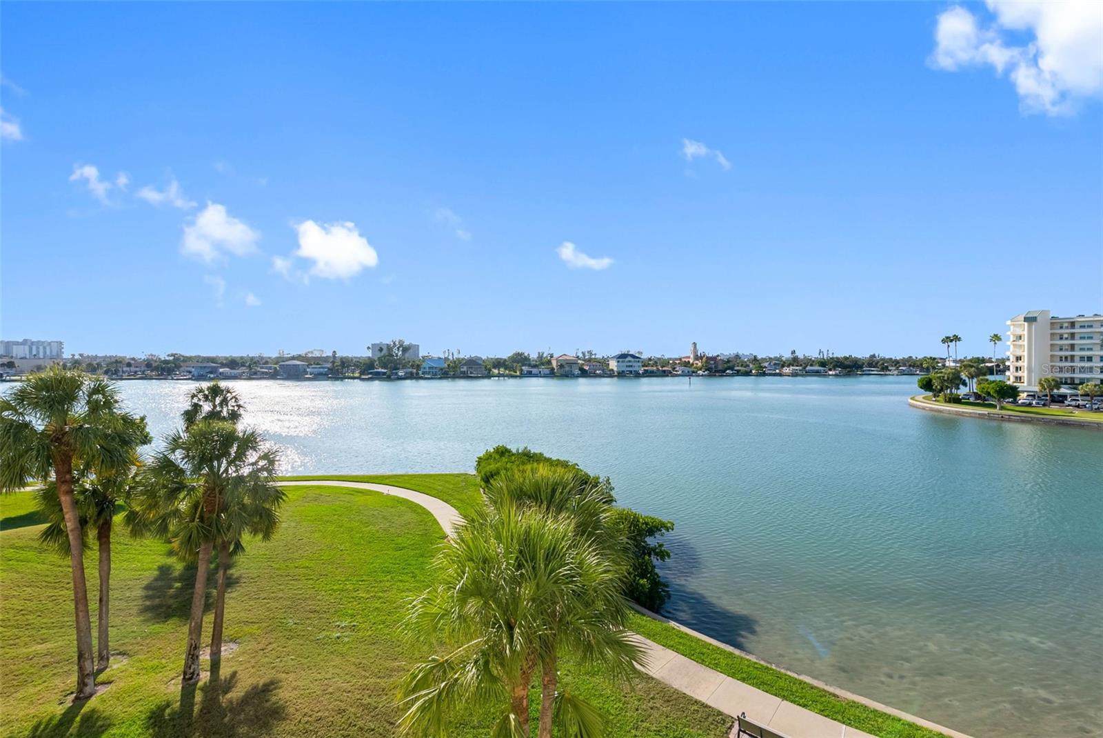 Image 8 of 89 For 7892 Sailboat Key Boulevard S 306