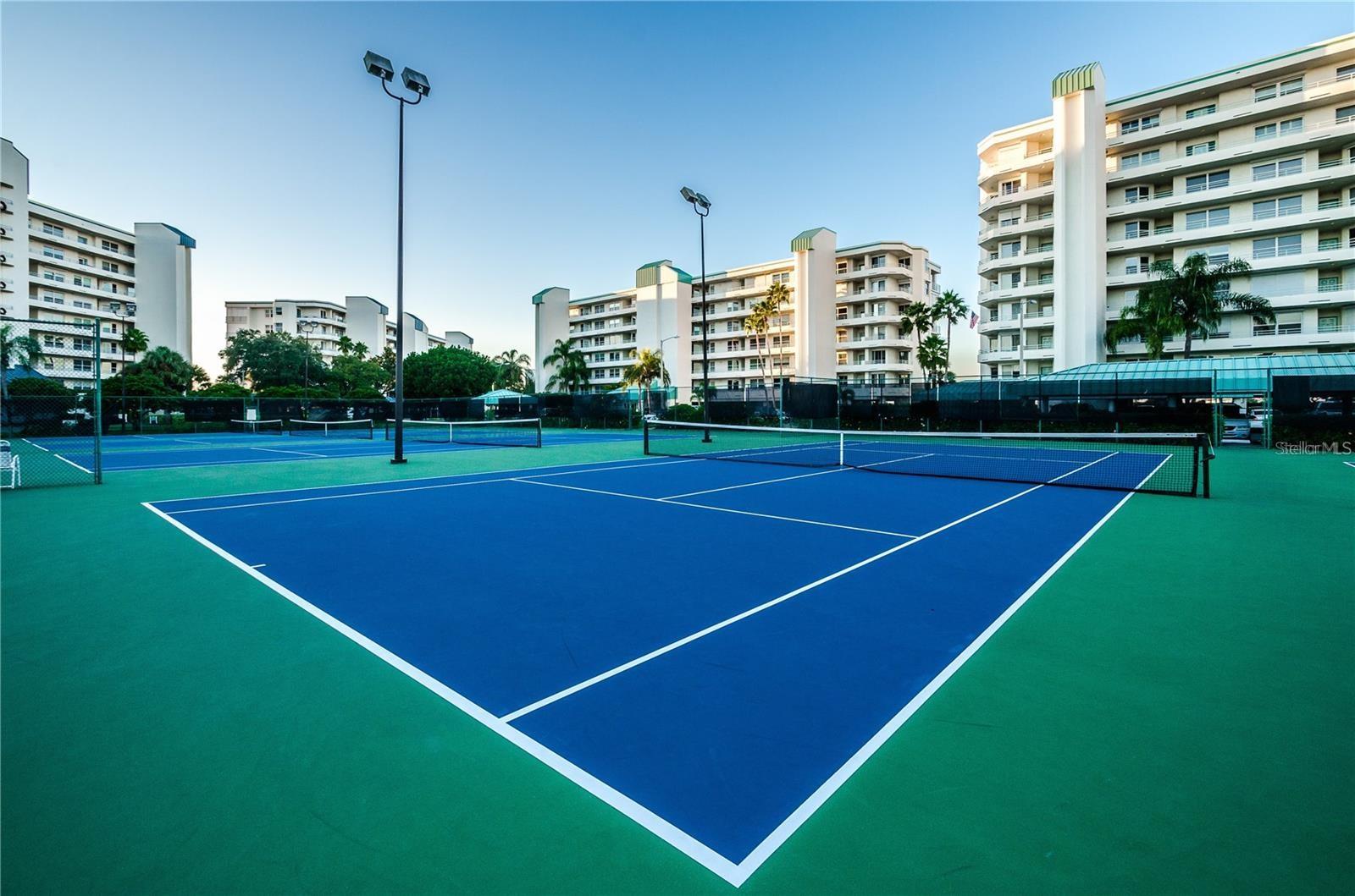 Image 83 of 89 For 7892 Sailboat Key Boulevard S 306