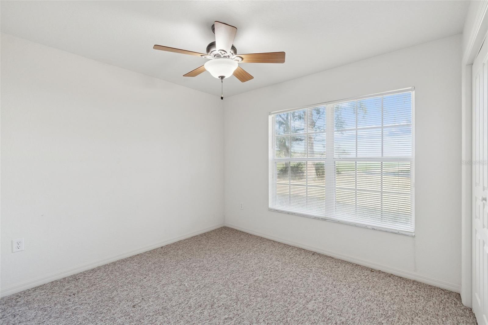 Image 17 of 21 For 4011 Sumner Road