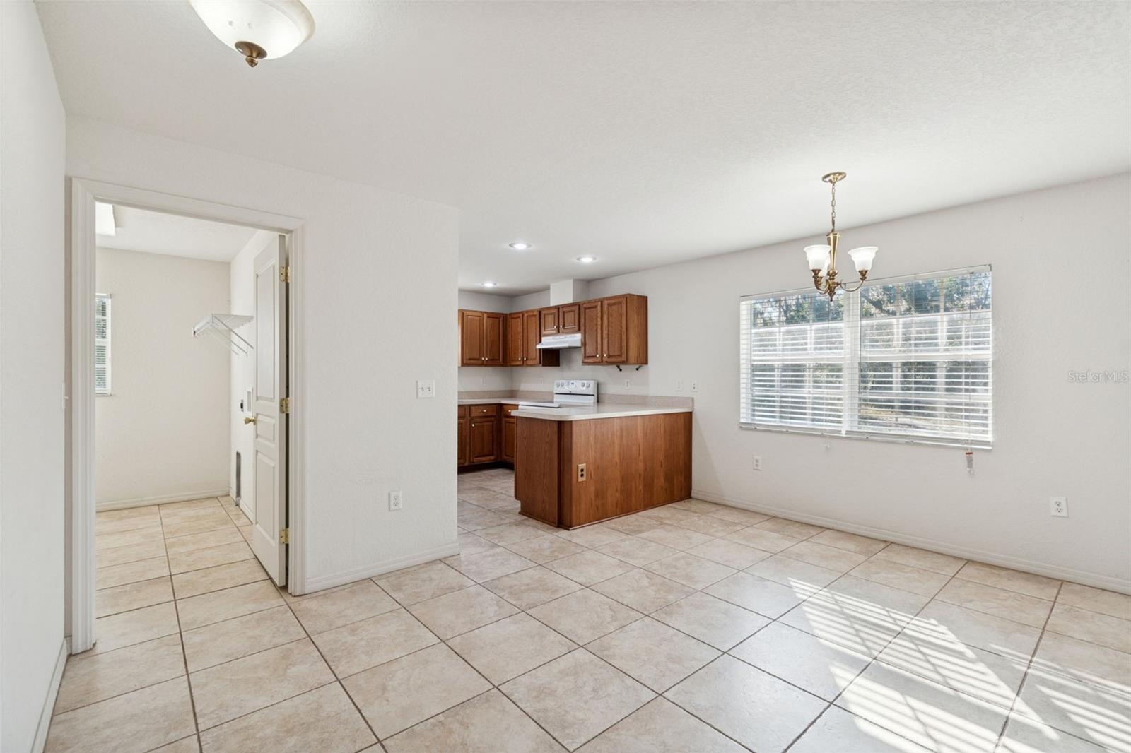 Image 9 of 21 For 4011 Sumner Road