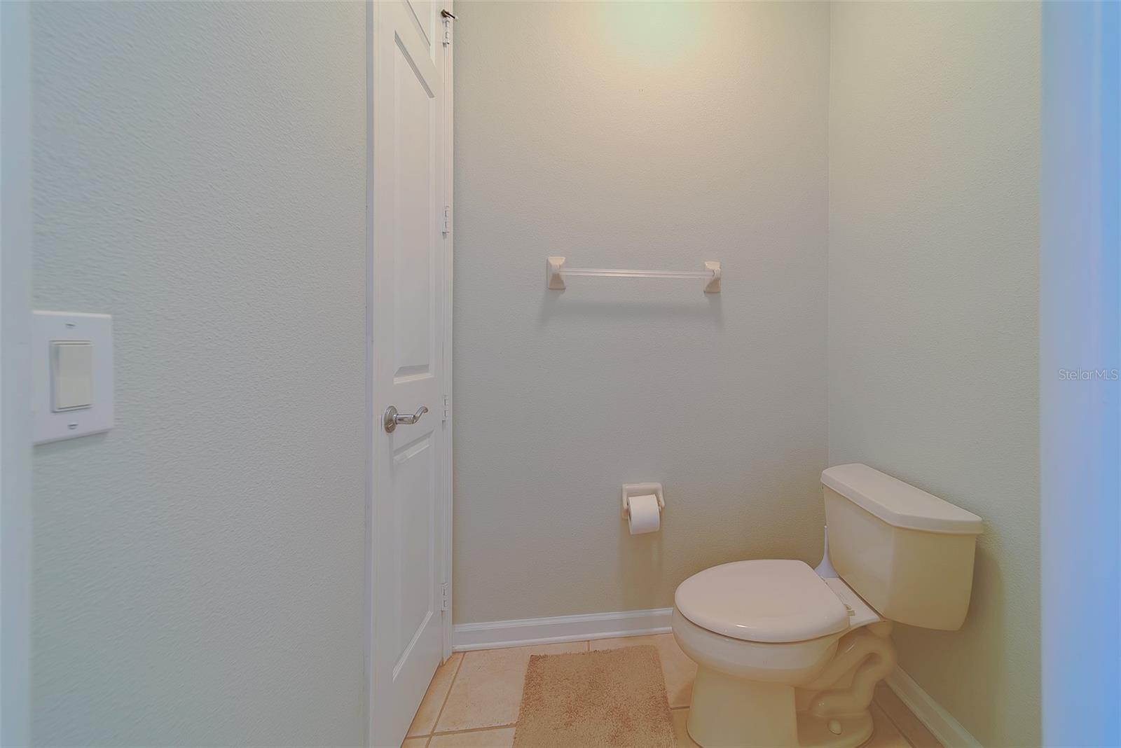 Image 28 of 62 For 7901 Seminole Boulevard 1205